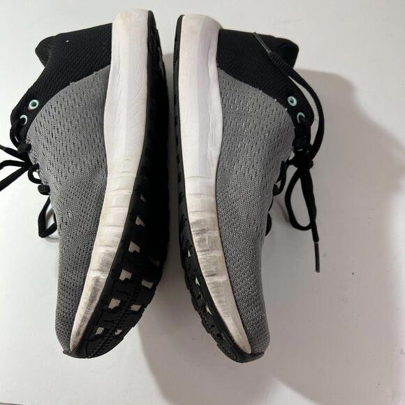 Under Armour Micro G Pursuit Gray Sneakers Size 6 Model 3000101-103 - Picture 9 of 9